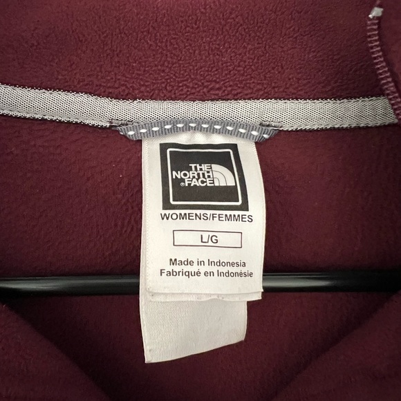 The North Face Pullover Fleece - Picture 3 of 3
